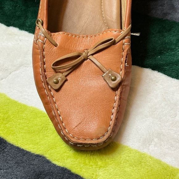 Clarks Women's Orange Moccasins Size 9.5 - Picture 5 of 14